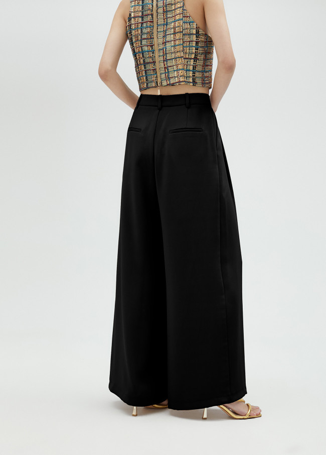 Palazzo trousers with darts
