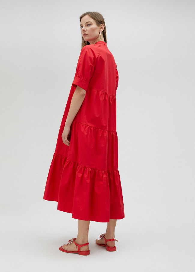 Vestido comprido com folhos