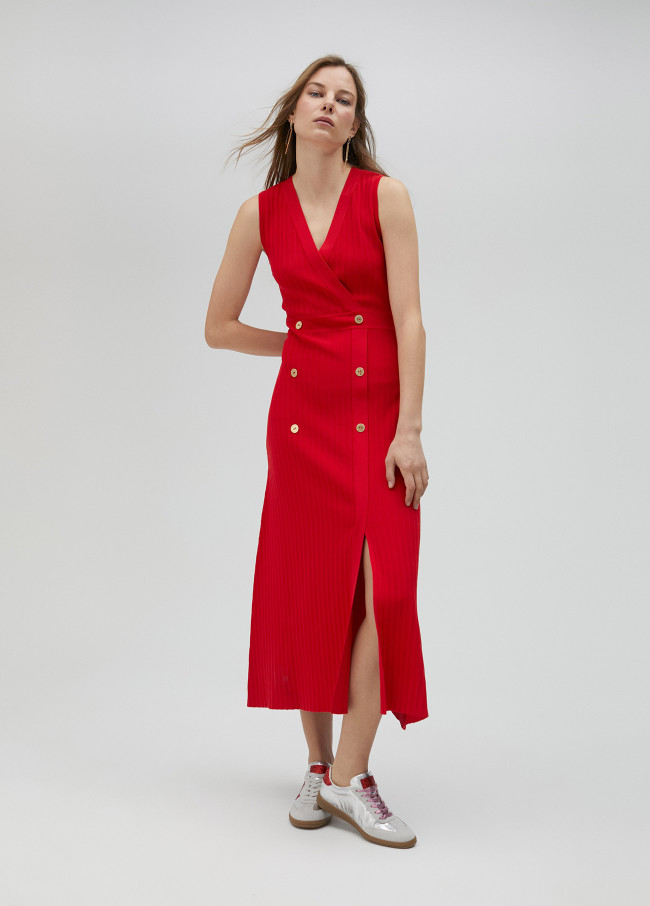 Robe rouge en maille