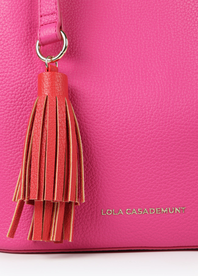 Bolso bicolor con borla