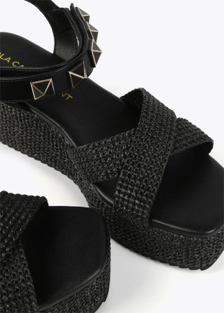 Platform sandals with metal details