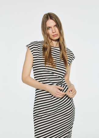 Striped knit dress with knot