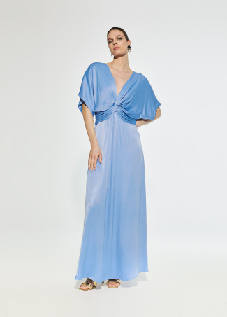 Robe longue drapée à la taille