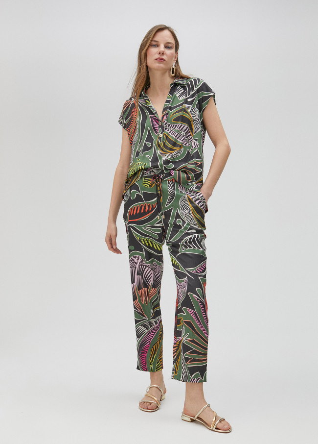 Blusa estampado tropical