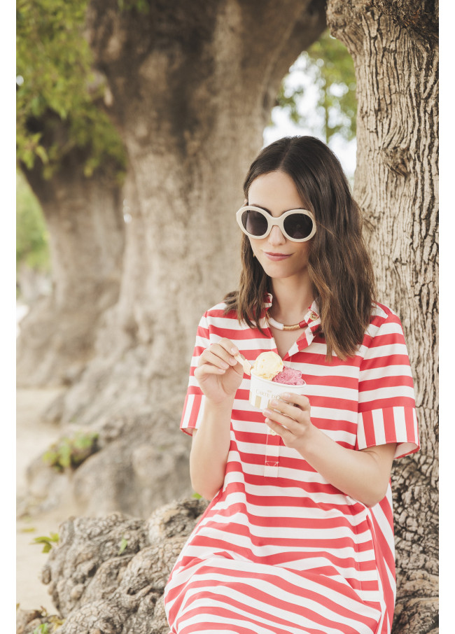 Robe courte à rayures