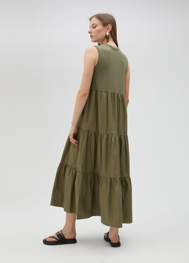 Vestido comprido de alças