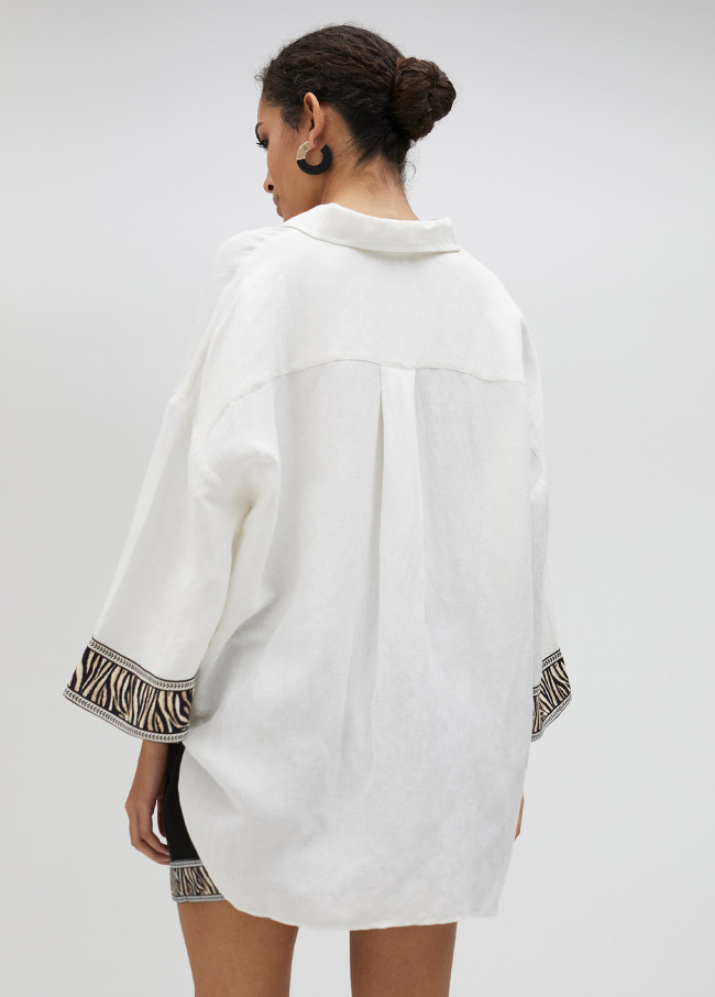 Chemise en lin avec frise