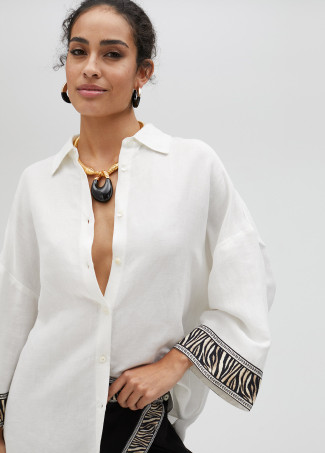 Camicia in lino con bordura