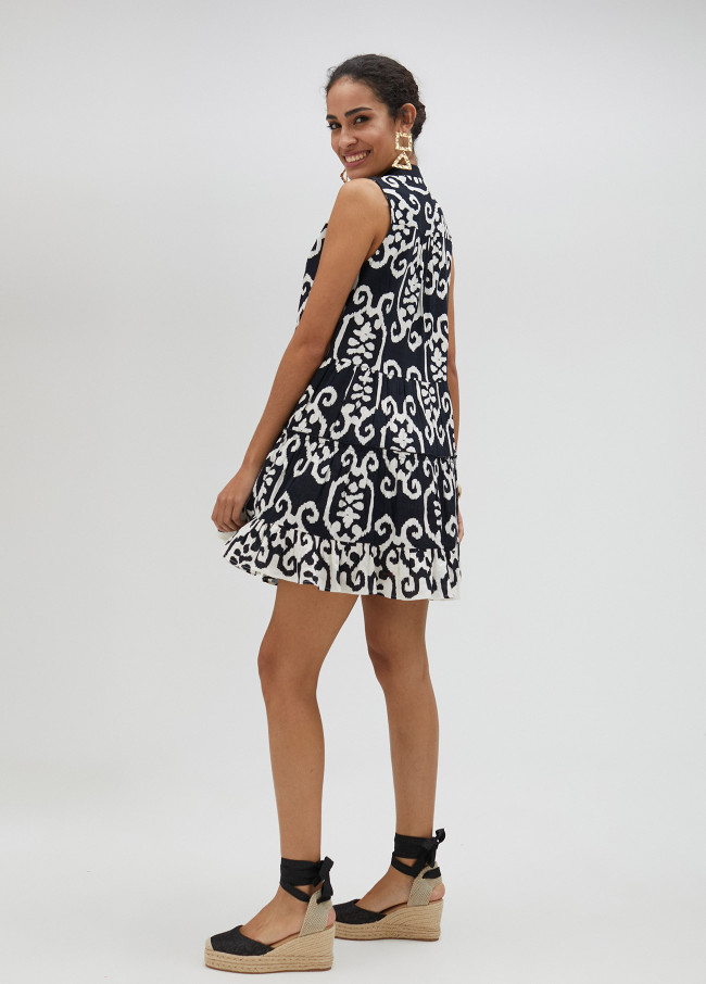 Vestido Kurta blanco y negro con volantes