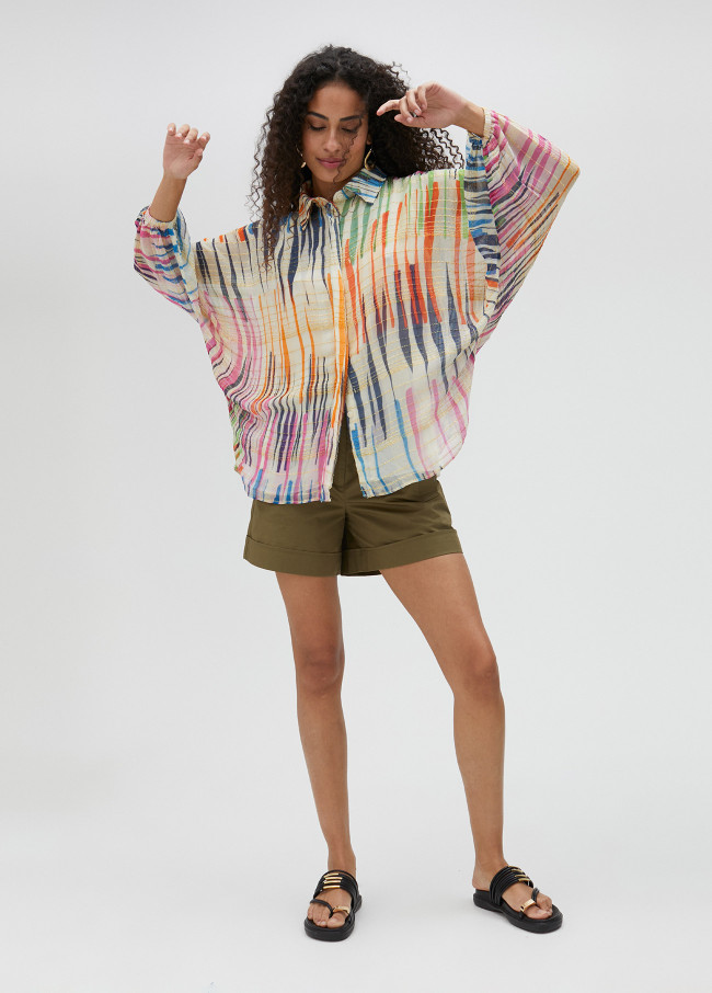 Camicia a righe multicolori