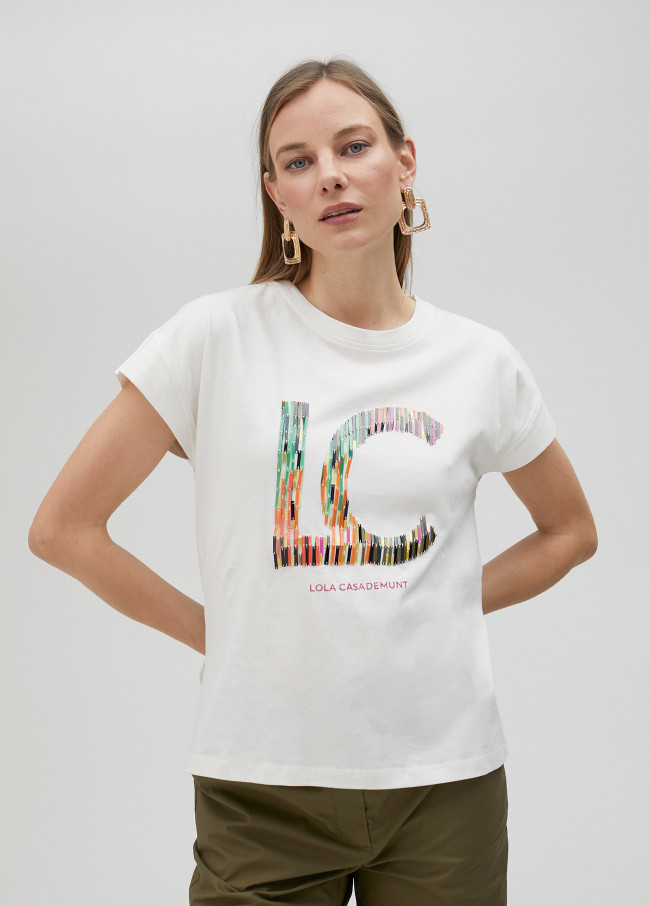 T-shirt com logótipo com diversas riscas