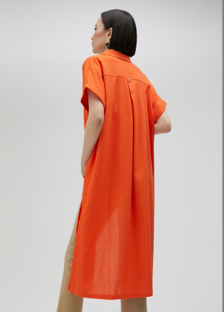 Blusa comprida com pormenor de strass