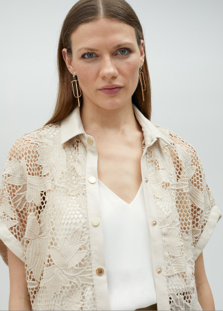 Camicia corta traforata guipure