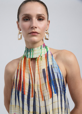 Vestido halter corto estampado multiraya