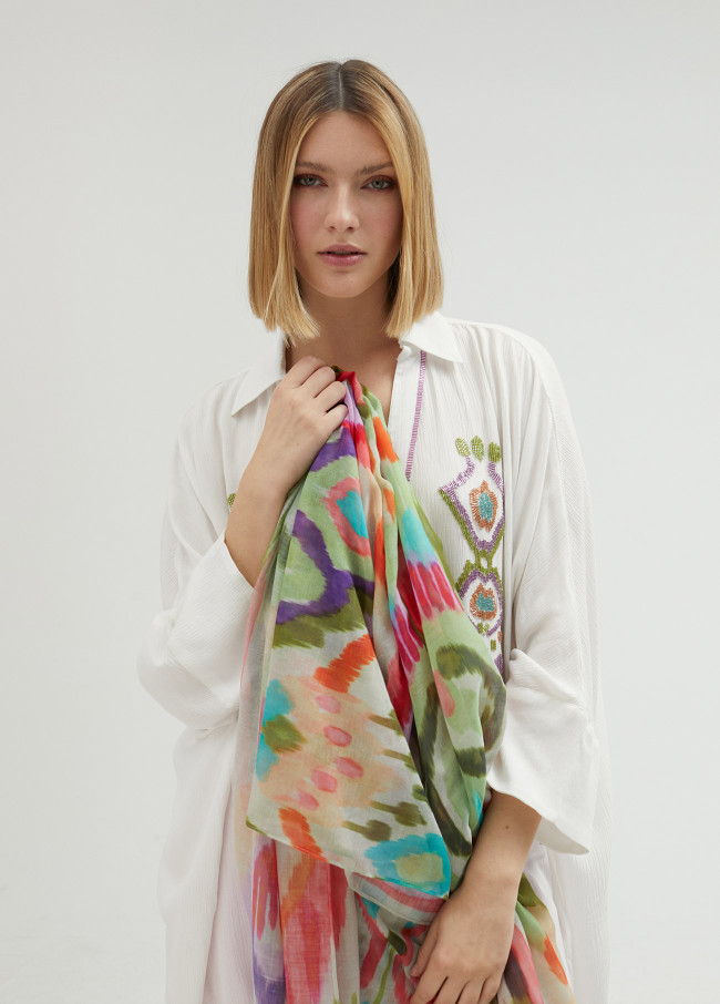 Greek key print wrap