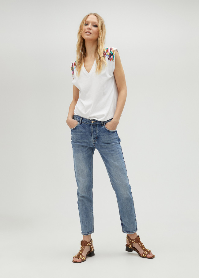 Top with rhinestones on the shoulders