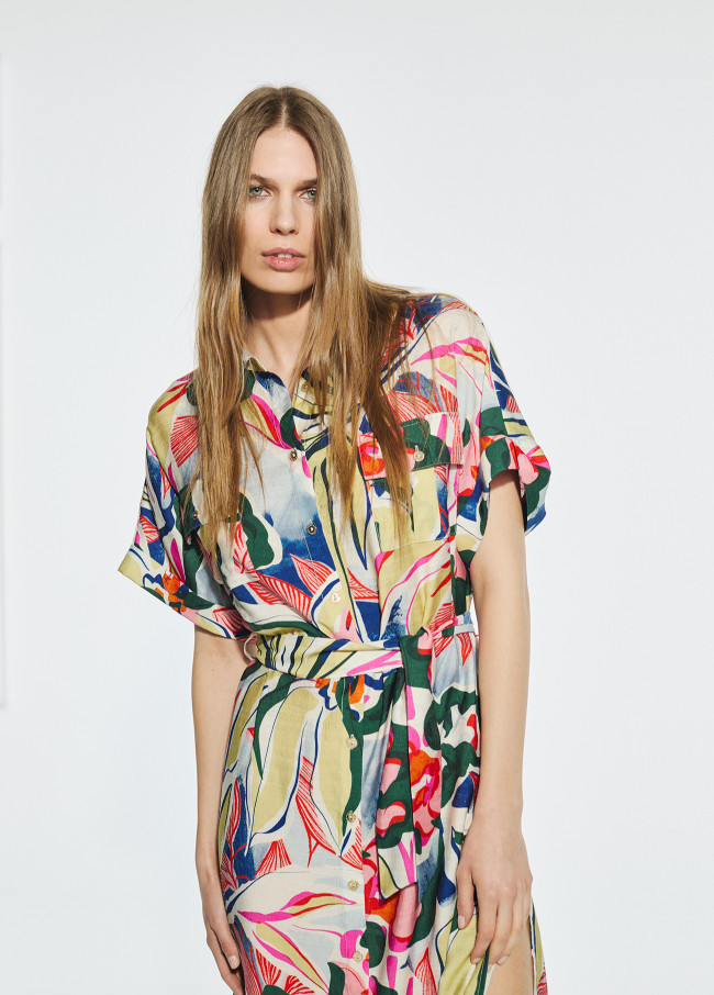 Vestido camisero con estampado floral