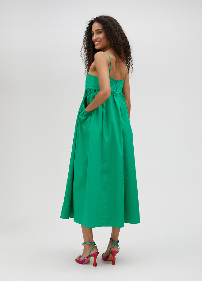 Vestido largo de tirantes finos