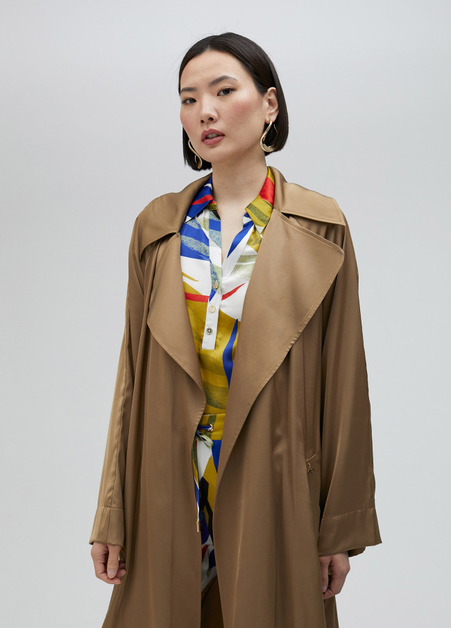 Trench lungo in satin