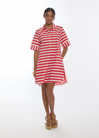 Vestido corto con rayas