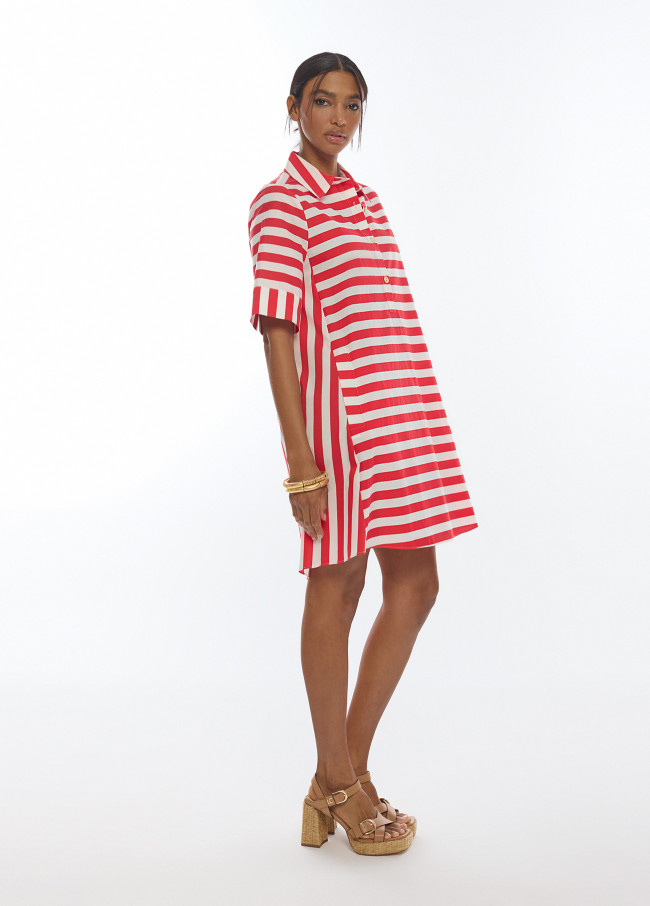 Robe courte à rayures