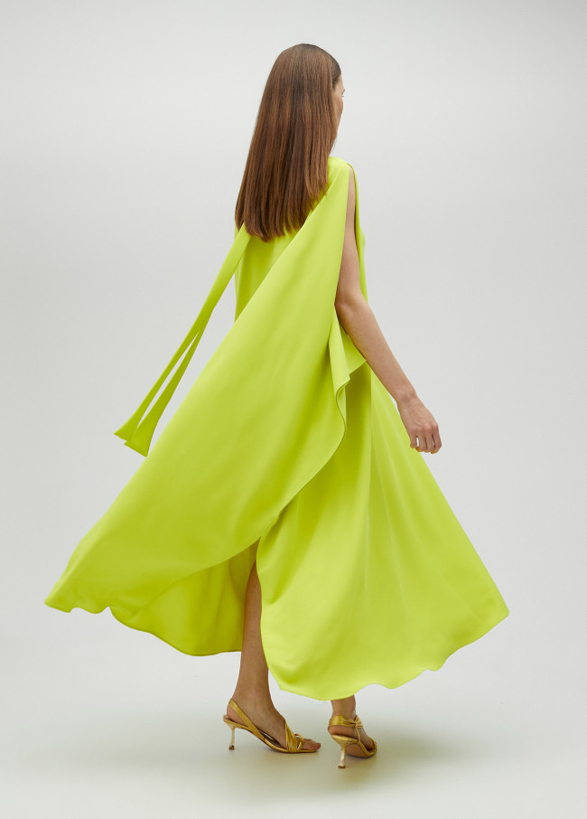 Vestido túnica con círculos bordados