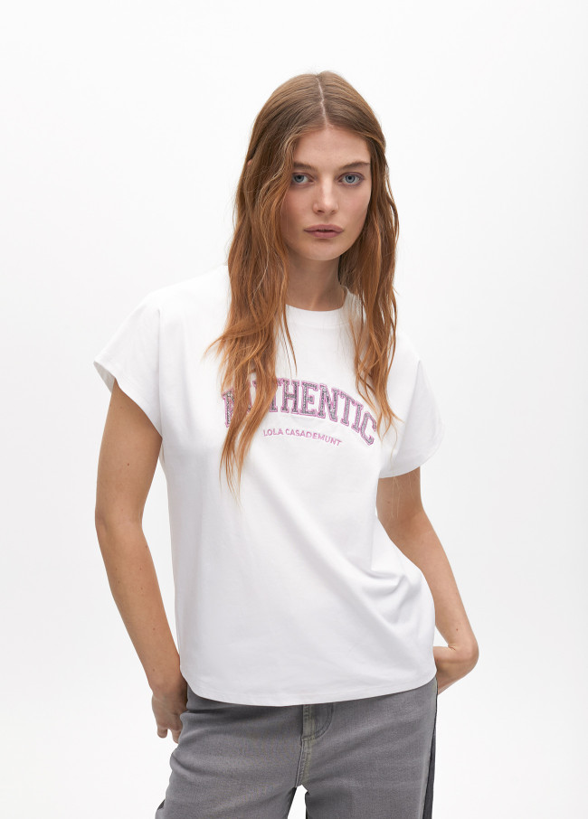 Camiseta estampado posicional manga sisa