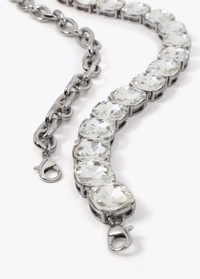 Pack of double short rhinestone and chain...