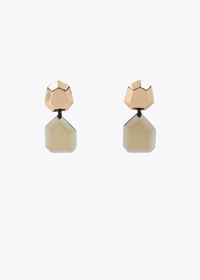 Contrast geometric earrings