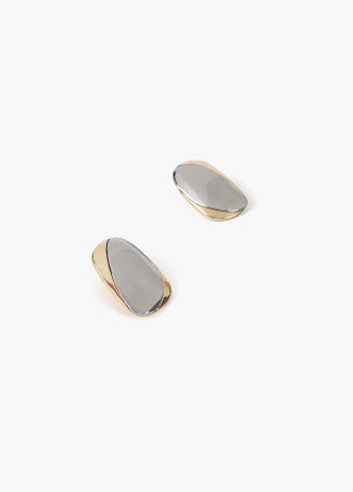 Large contrast metal earrings