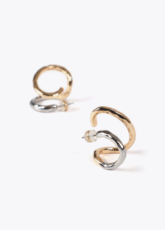 Pendientes efecto piercing combinados