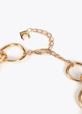 Short necklace with rounded chain links