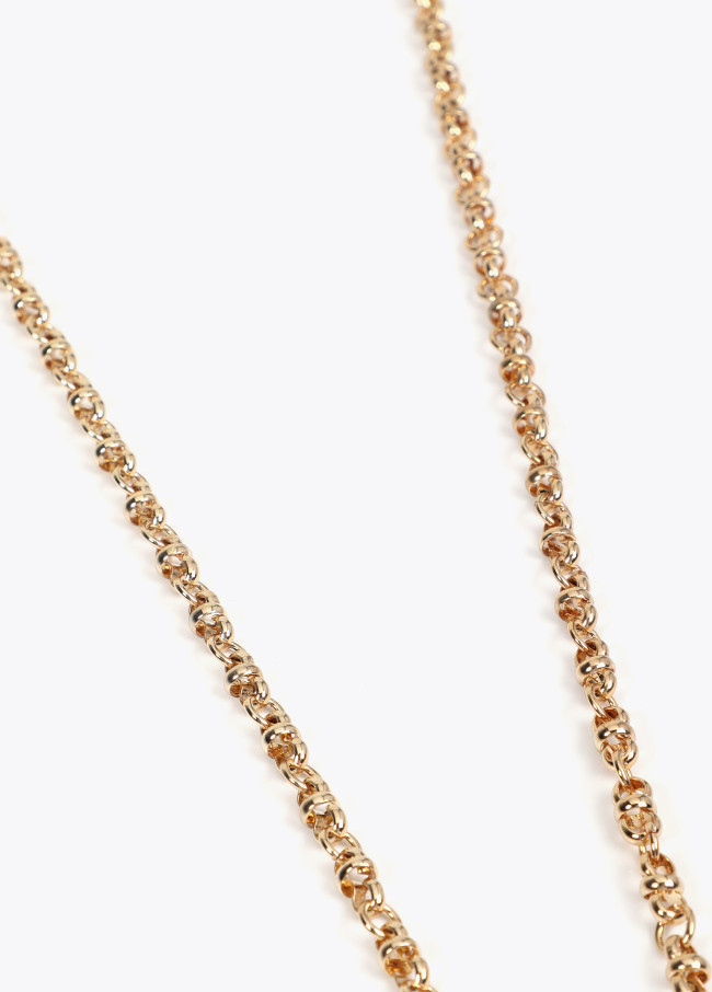 Thin chain necklace with infinity heart