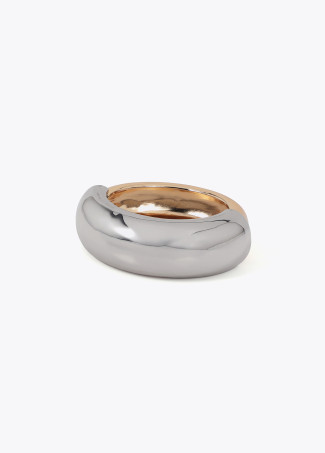 Rigid two-tone metal bangle