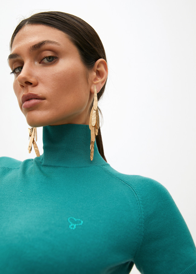 Metallic fringe earrings