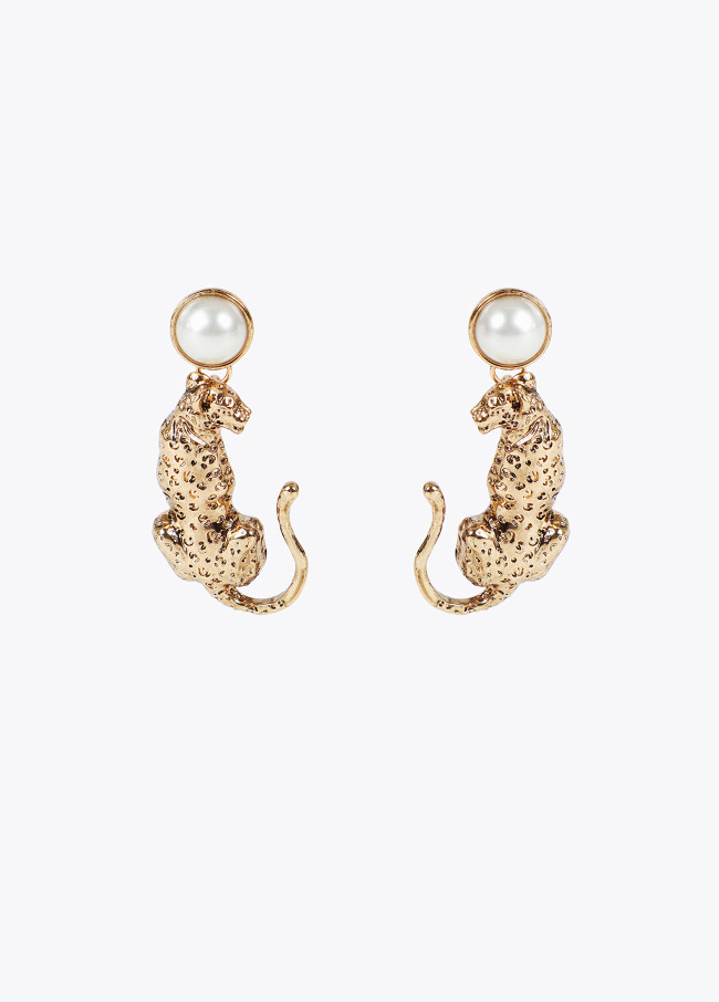 Leopard earrings with faux pearl