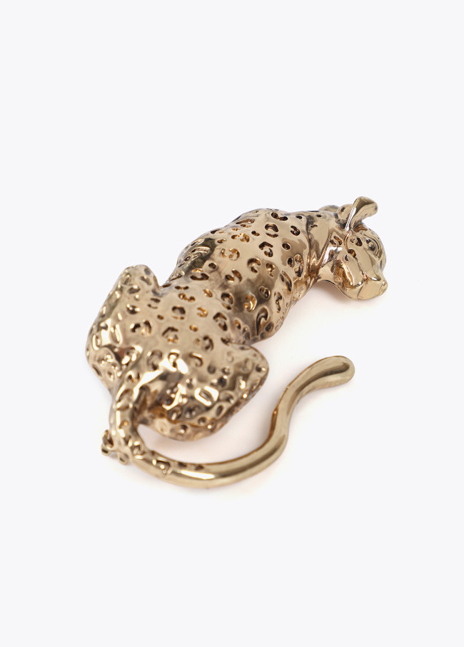 Leopard brooch