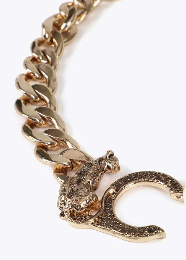 Short leopard logo necklace with contrast chain...
