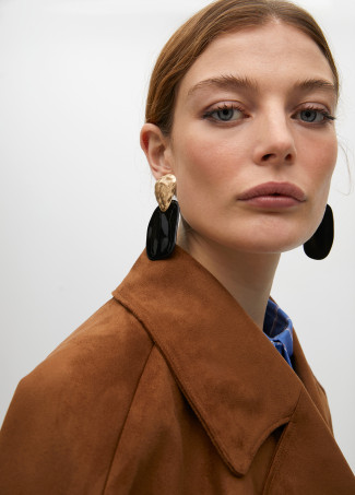 Two-piece earrings with contrast metal and acrylic