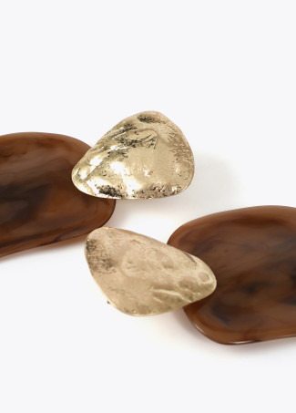 Two-piece earrings with contrast metal and acrylic