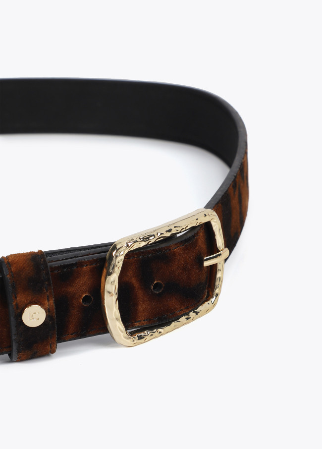 Cinturón estrecho animal print