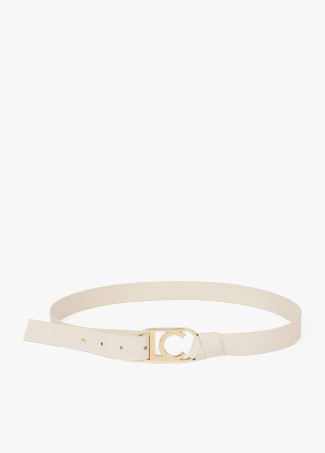 Chain belt with oval logo