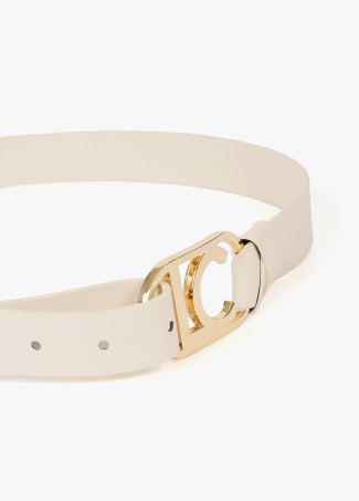 Chain belt with oval logo