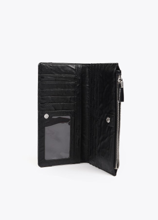 Wrinkled faux leather wallet with XL studs