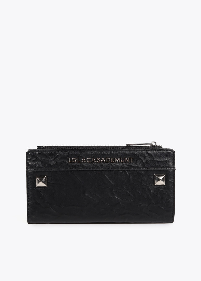 Wrinkled faux leather wallet with XL studs