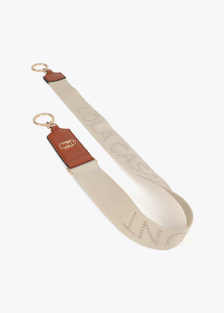 Metallic-Tasche mit Nieten und Logo