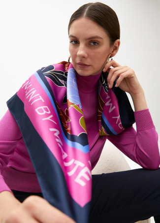 Foulard imprimé floral