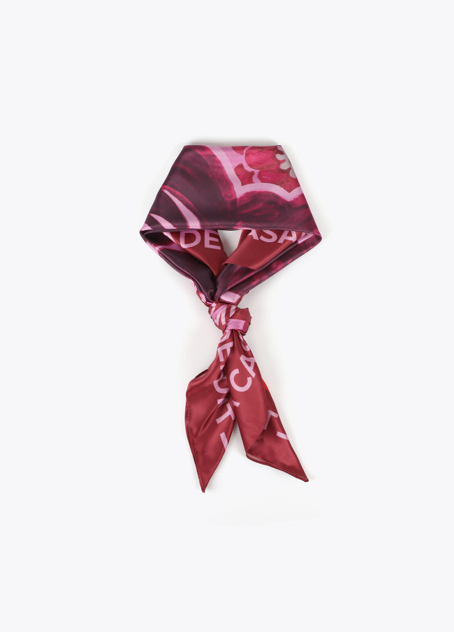 Lenço estampado floral