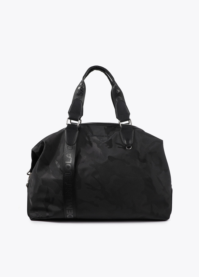 Nylon weekend bag in matching camouflage jacquard.