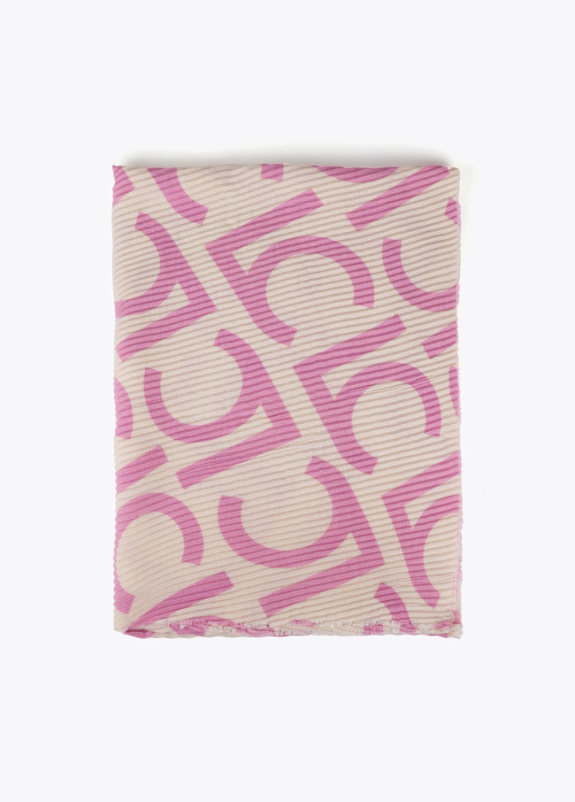 Two-tone pleated LC scarf